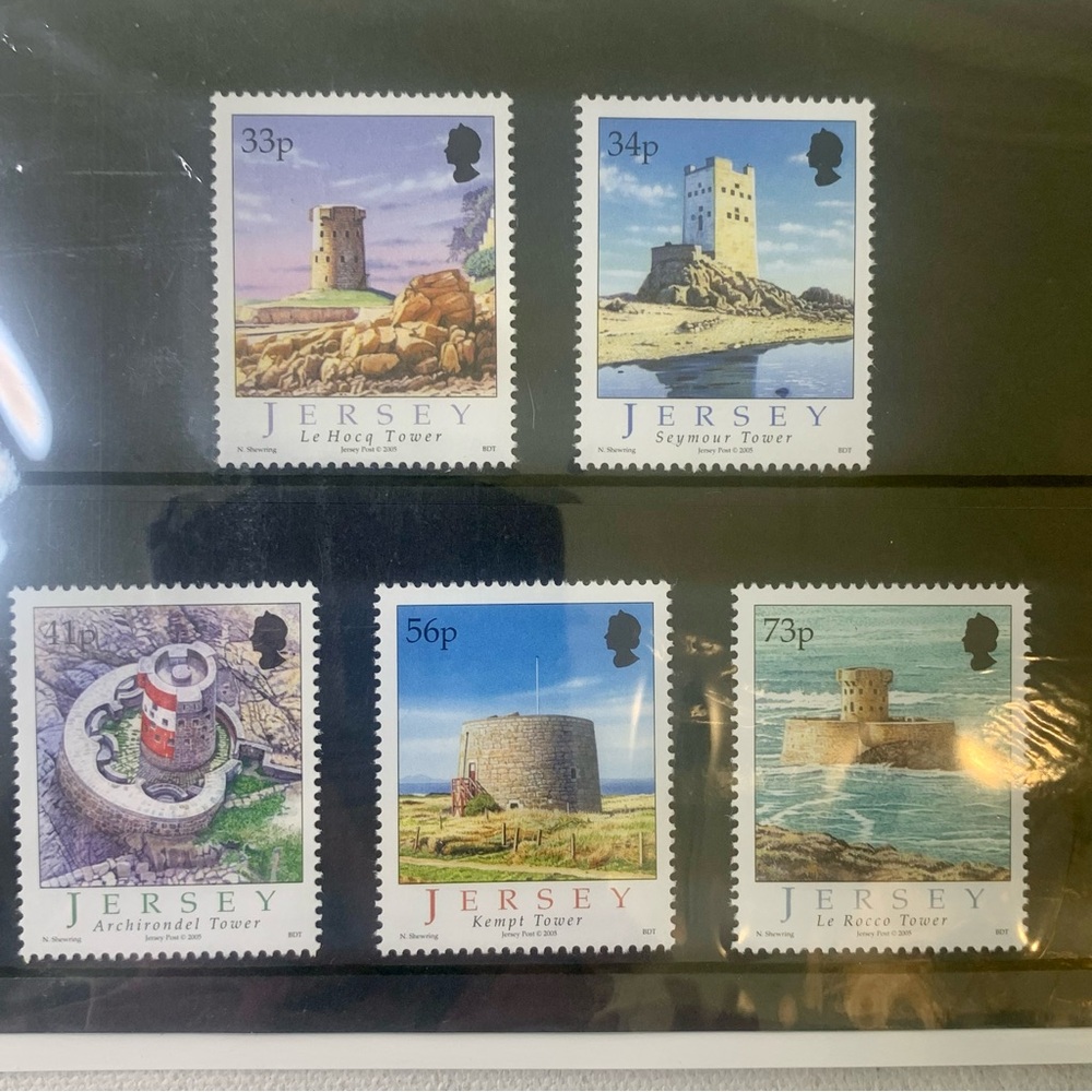 2005 Jersey Stamps Coastal Towers MNH Stamp Presentation Pack Mint Set Unopened - Picture 3 of 4